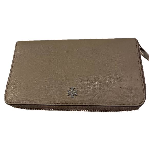 Tory Burch Continental Logo Wallet Zip Around French gray Goldtone Hardware - Picture 1 of 10